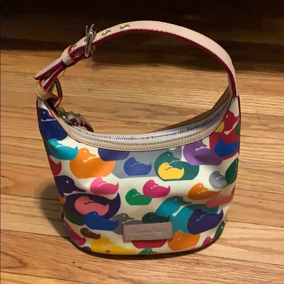 Dooney and Bourke purse - Picture 1 of 4